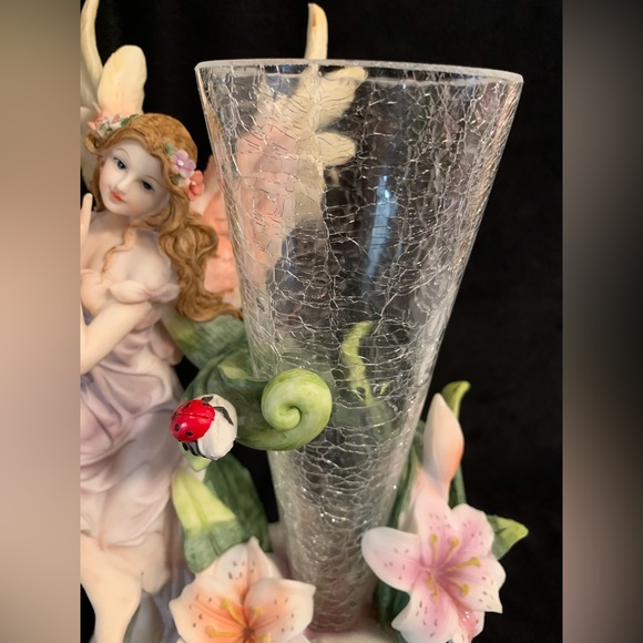 Ok Lighting - Crackle Glass Flower Vase With Angel / Fairy Statue - Picture 8 of 14